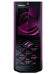 Göz kamaştıran Nokia 7900 Crystal Prism Türkiye’de