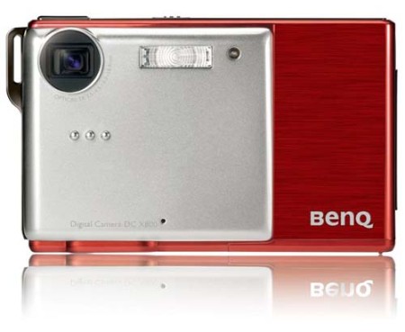 Dünyanın en ince 8 MP fotoğraf makinesi