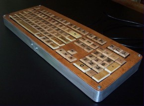 1-19-09-scrabble-keyboard-290-x-214