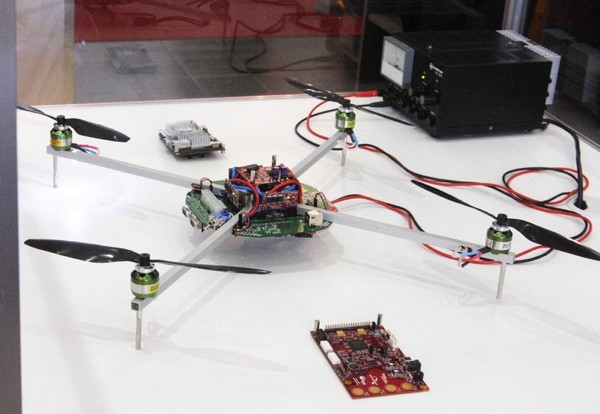 090304-quadchopper-02 090304-quadchopper-02