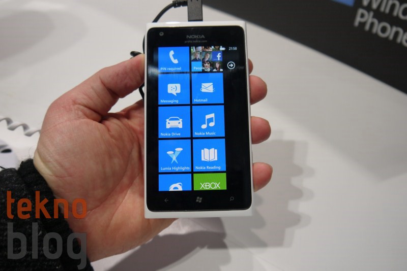 nokia-lumia-900-on-inceleme-00001