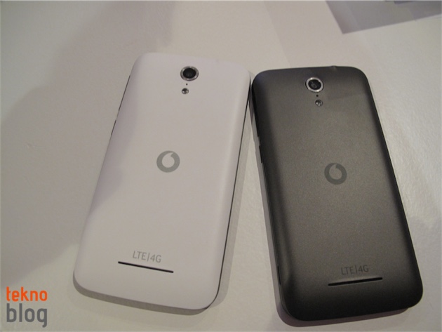 vodafone-smart-4-power-8