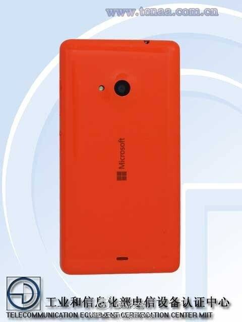 microsoft-lumia-2-031114