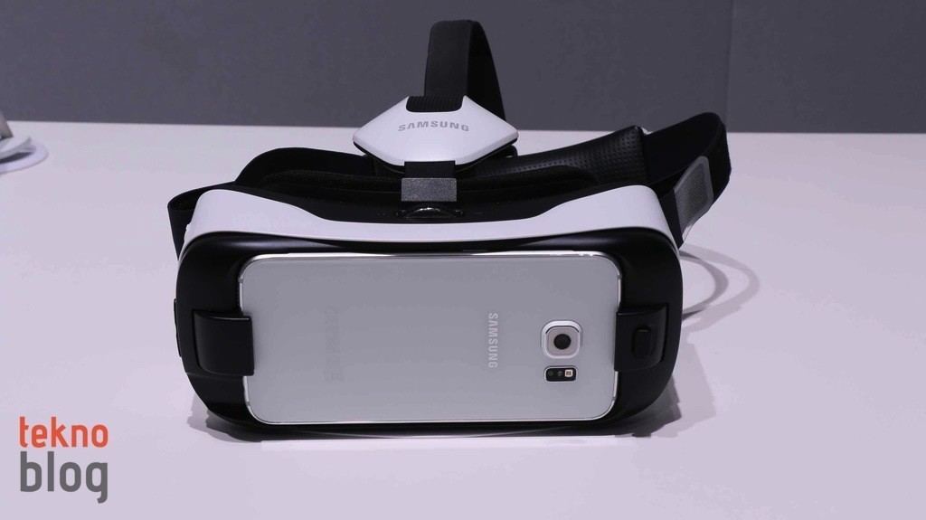 samsung-gear-vr-on-inceleme-3