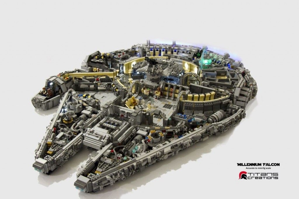 millennium-falcon-lego-130515-1