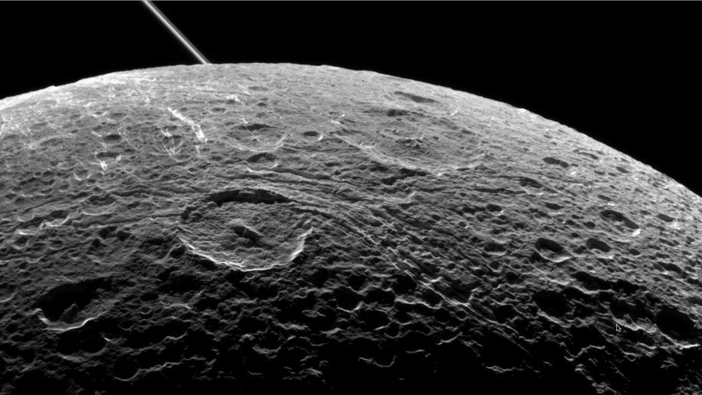 dione-saturn-200815