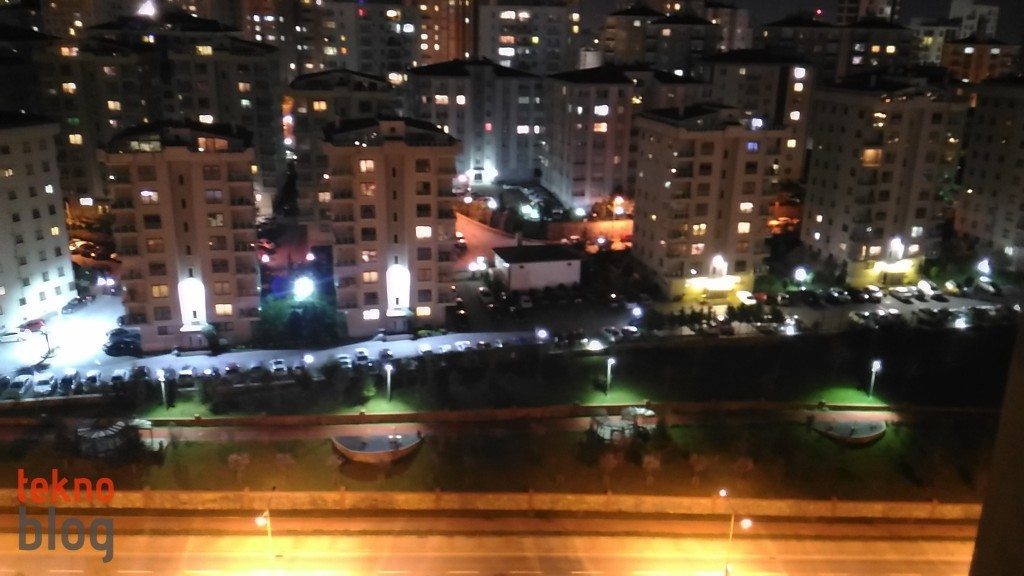 asus-zenfone-2-laser-6-inc-kamera-fotograflari-0024