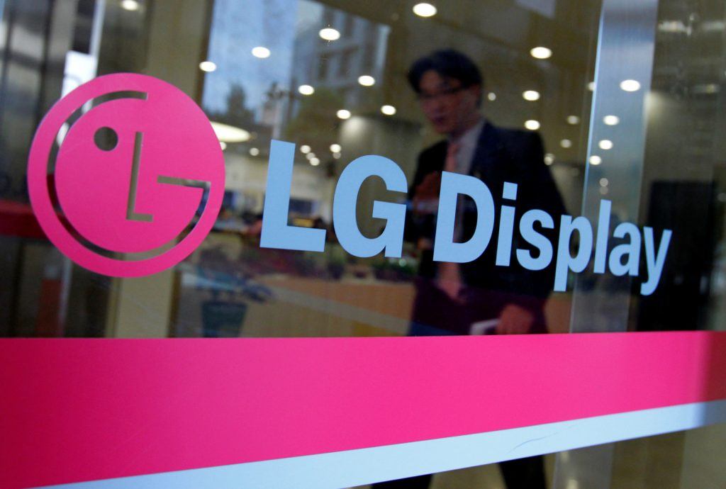 lg display esnek oled
