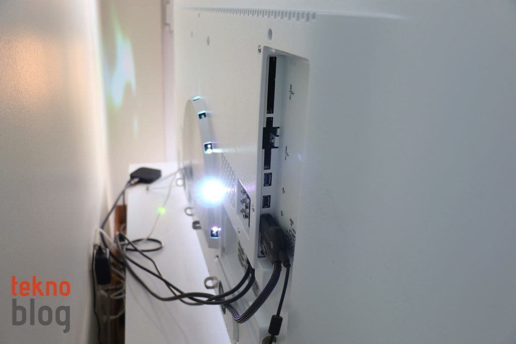 philips-65PUS8901-ambilux-4k-uhd-tv-inceleme-56