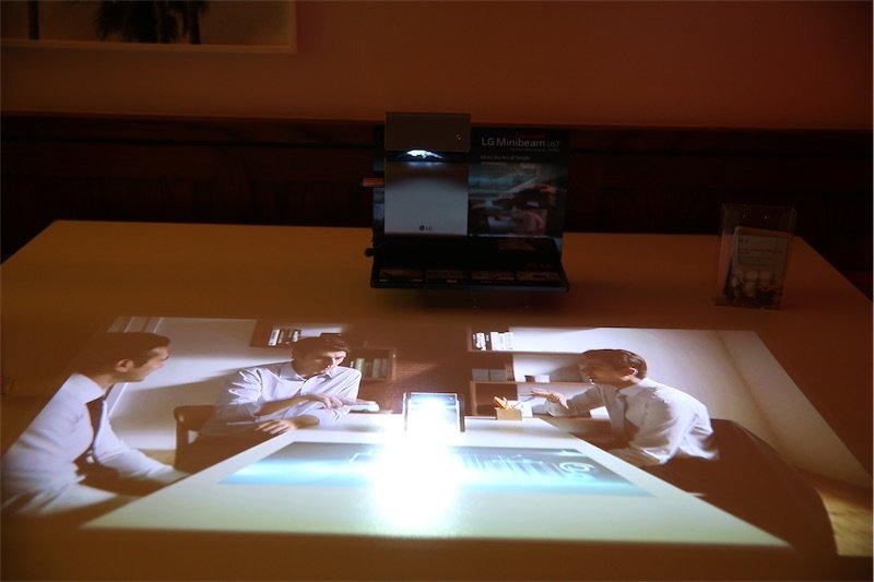 lg-turkiye-projektor-031116