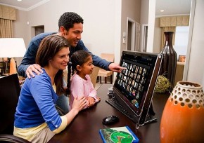 ces09-hp-touchsmart-005-290-x-204