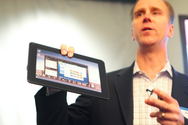 Dell bu yıl içinde 10 inç'lik bir Windows 7 tablet çıkaracak