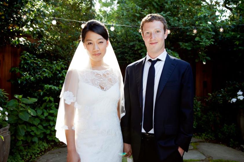 Facebook'un kurucusu Mark Zuckerberg evlendi
