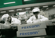 foxconn fabrika apple covid-19