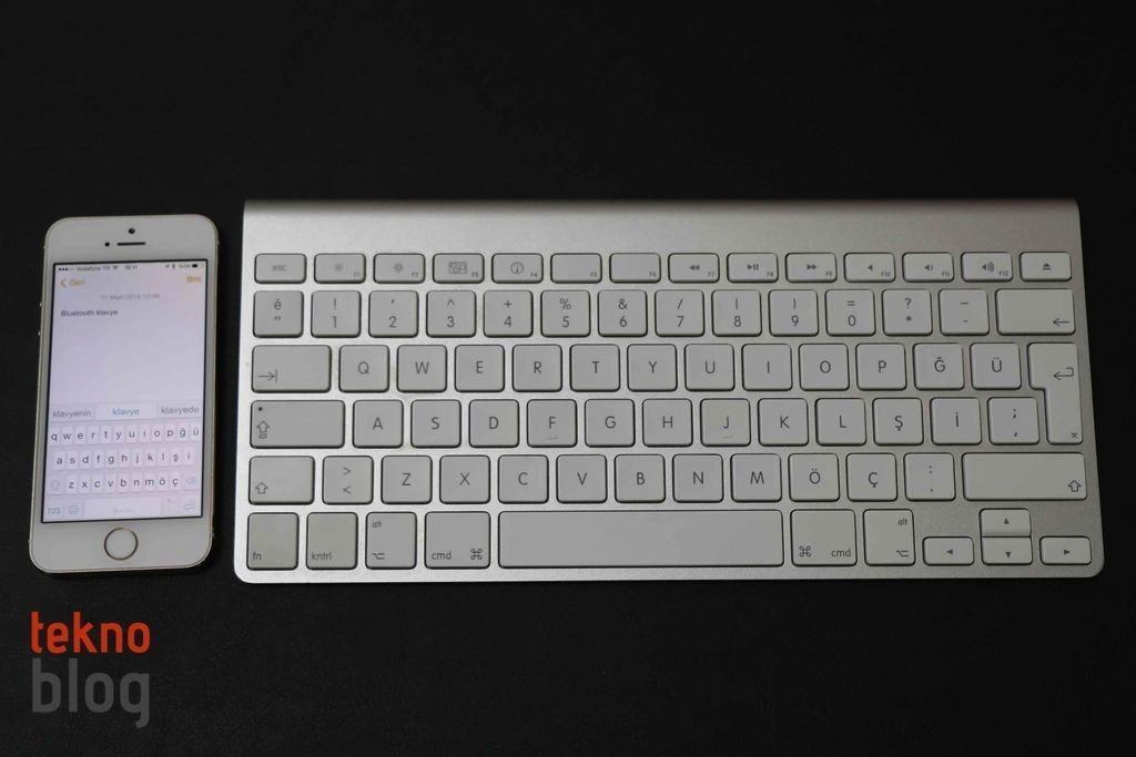 Nasıl Yapılır: iPhone ile Bluetooth klavyeyi bağlama