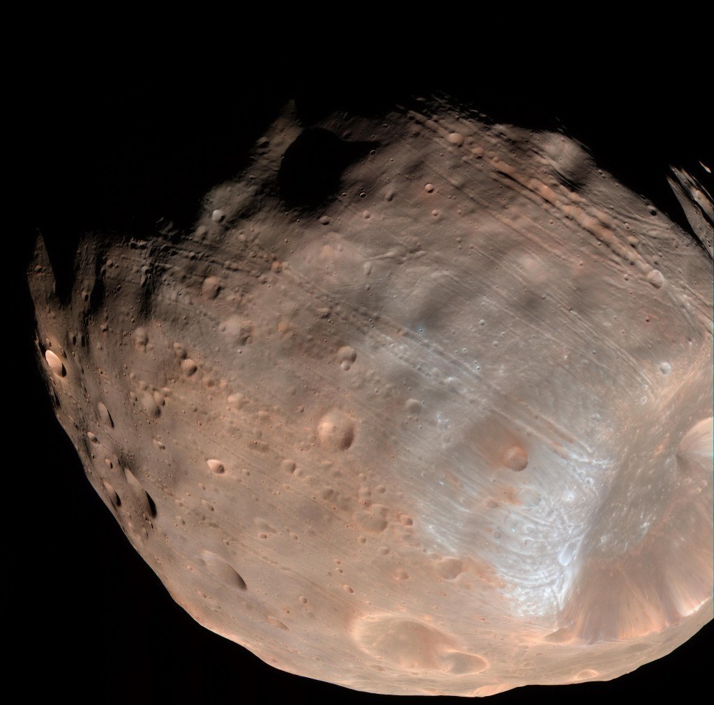 phobos-mars-uydu-241115