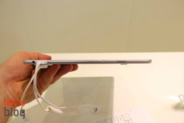 Samsung Galaxy TabPro S Ön İnceleme: Surface Pro 4'ün en büyük rakibi