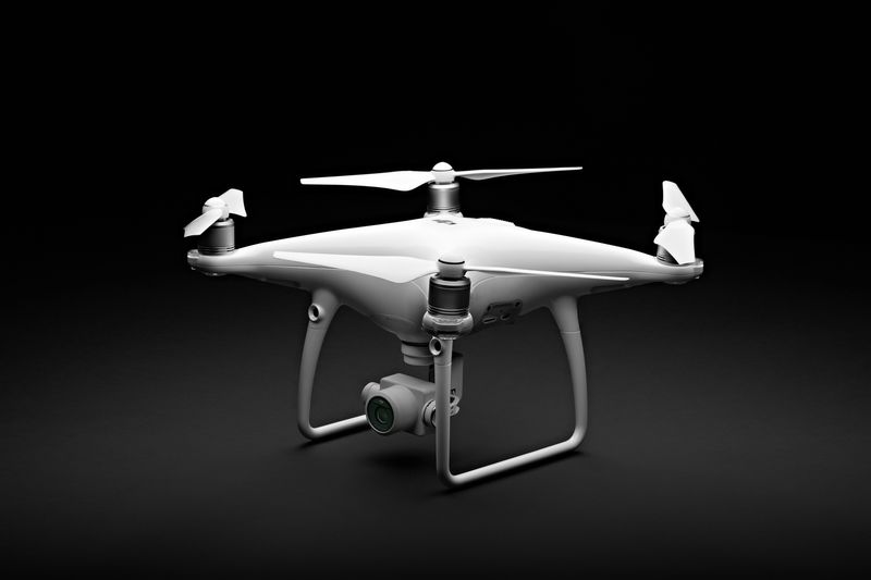 dji-phantom-4-advanced-plus-140417-2