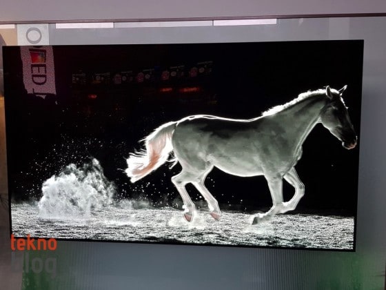 LG W7 OLED TV Ön İnceleme - Galeri