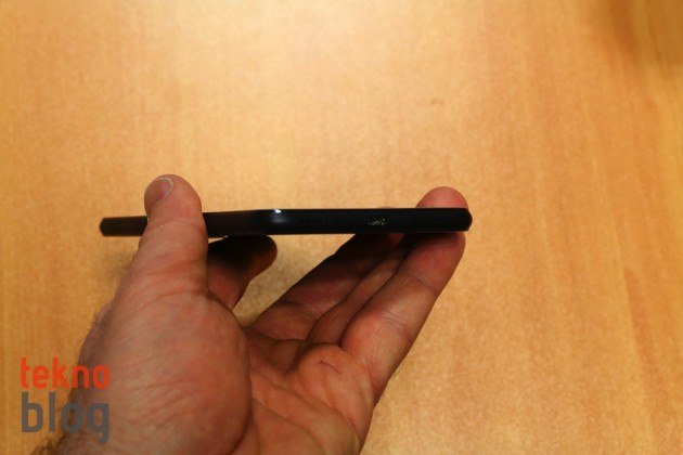 Asus ZenFone 5 Lite Ön İnceleme - Video