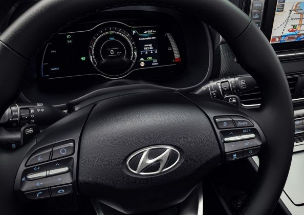 Hyundai Kona Electric tek şarjla 470 kilometre yol gidebilecek