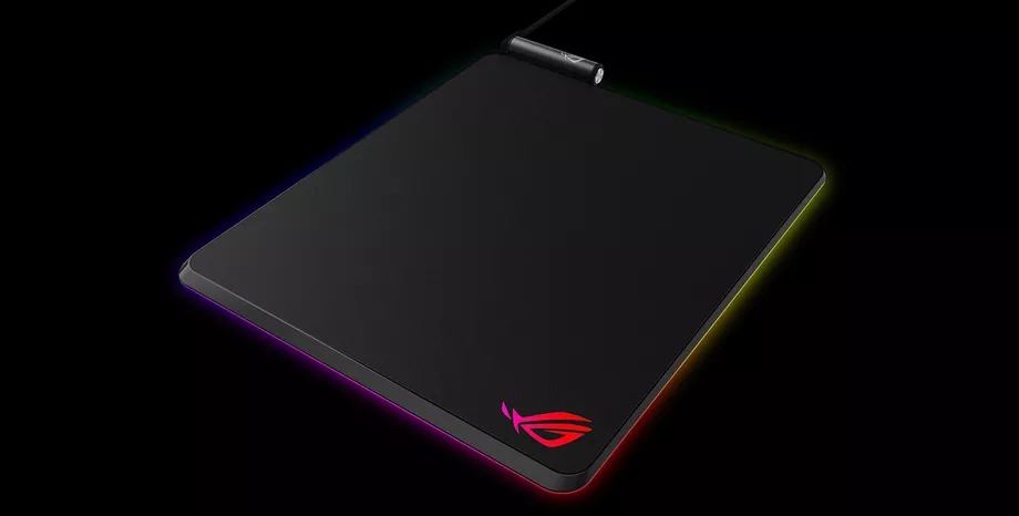 Asus ROG Balteus: LED ışıklı ve Qi şarj destekli mousepad