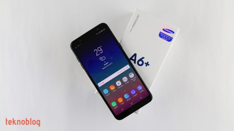 Video: Samsung Galaxy A6+ Kutusundan Çıkıyor Video: Samsung Galaxy A6+ Kutusundan Çıkıyor