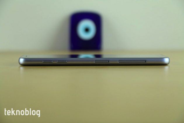 Samsung Galaxy J8 İncelemesi