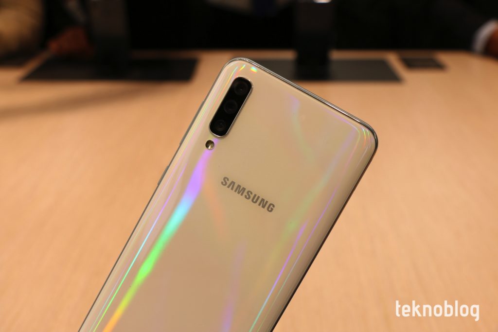 samsung galaxy a50
