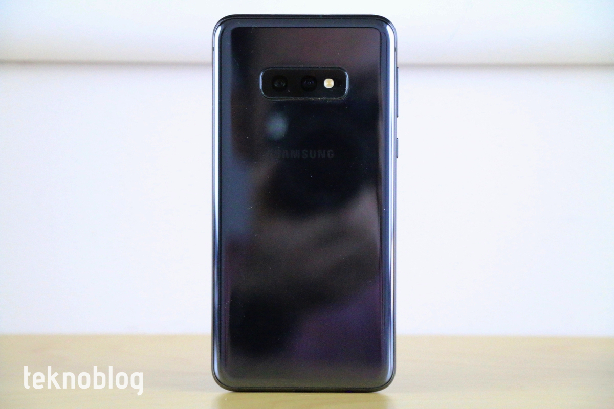 Samsung Galaxy S10e İncelemesi