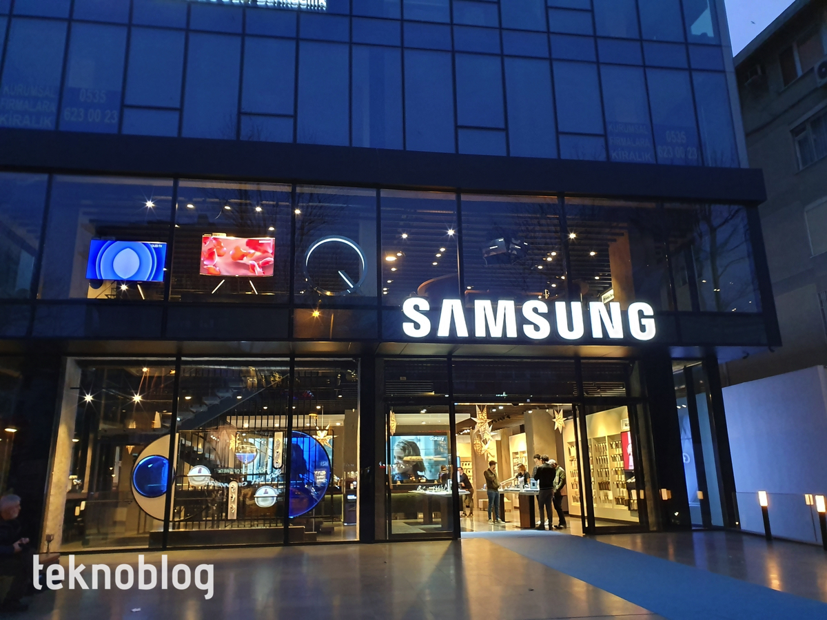 Samsung Galaxy S10e İncelemesi