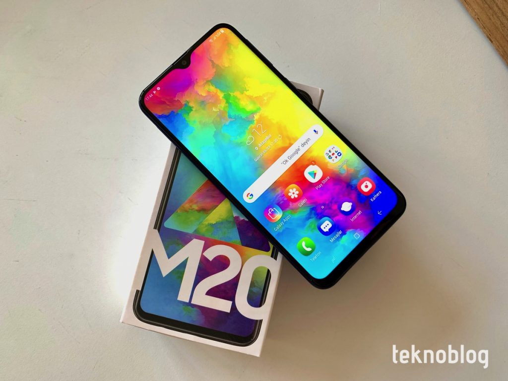 samsung galaxy m20