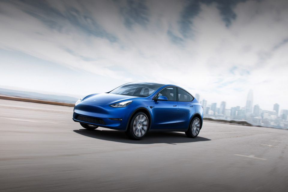 Tesla Model Y tanıtıldı, 2020’de yollara çıkacak
