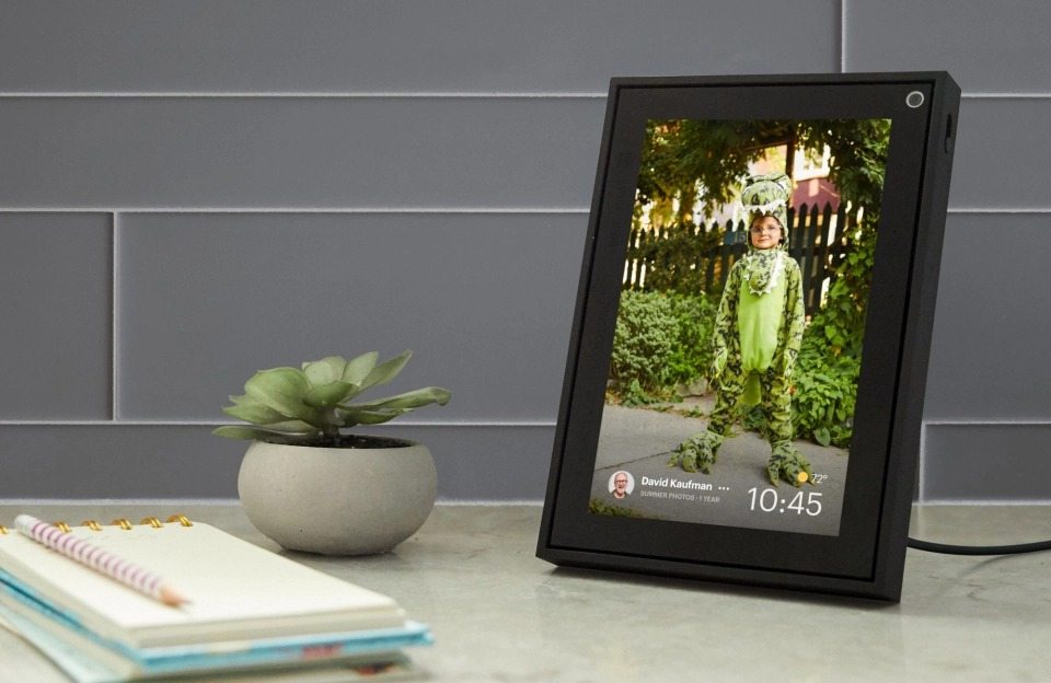 Facebook Portal Mini