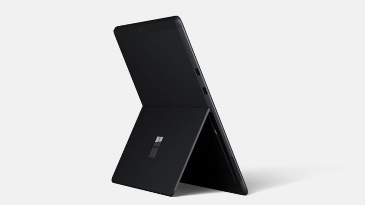 Uzun zaman sonra ARM işlemcili bir Surface; Microsoft Surface Pro X tanıtıldı