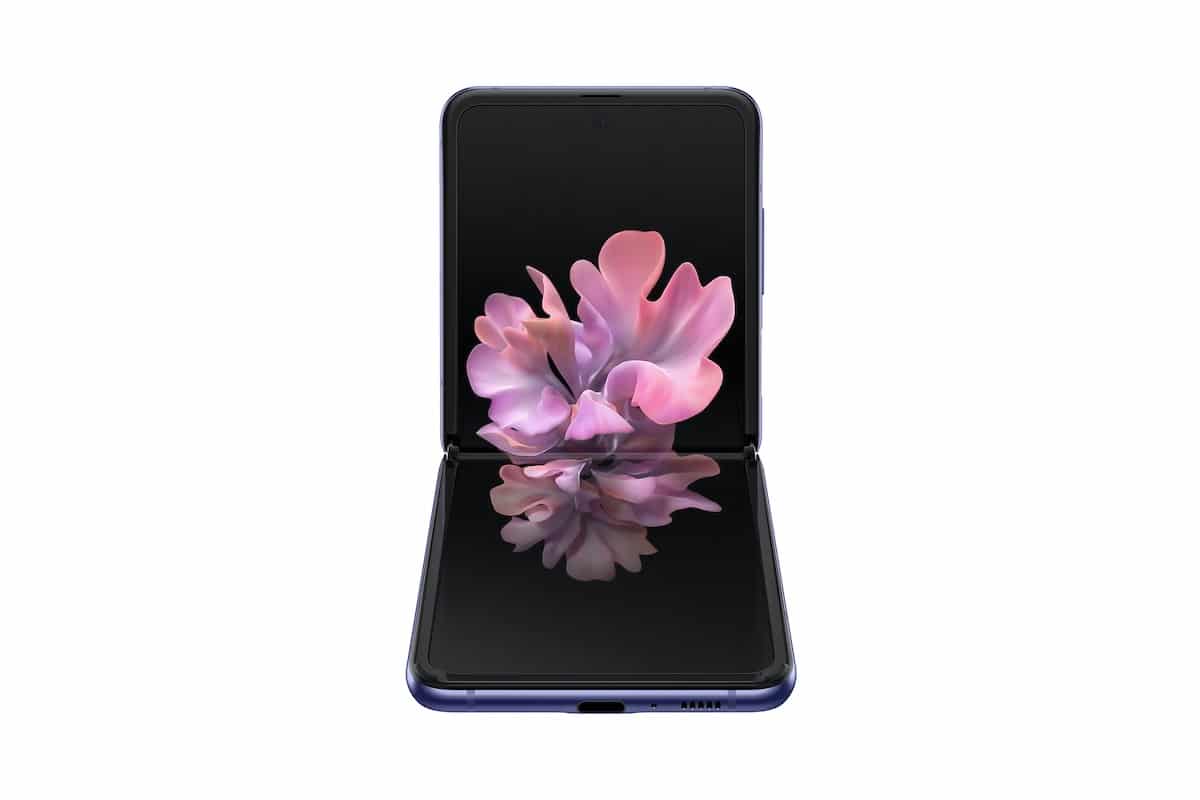 Karşınızda Samsung'un yeni katlanabilir telefonu: Galaxy Z Flip