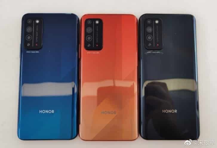 Honor X10'un tasarımı ve renk seçeneklerini gösteren yeni fotoğraflar