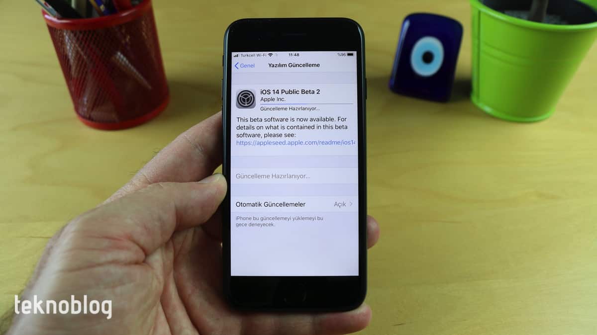 iOS 14 Public Beta nasıl yüklenir? [Video]