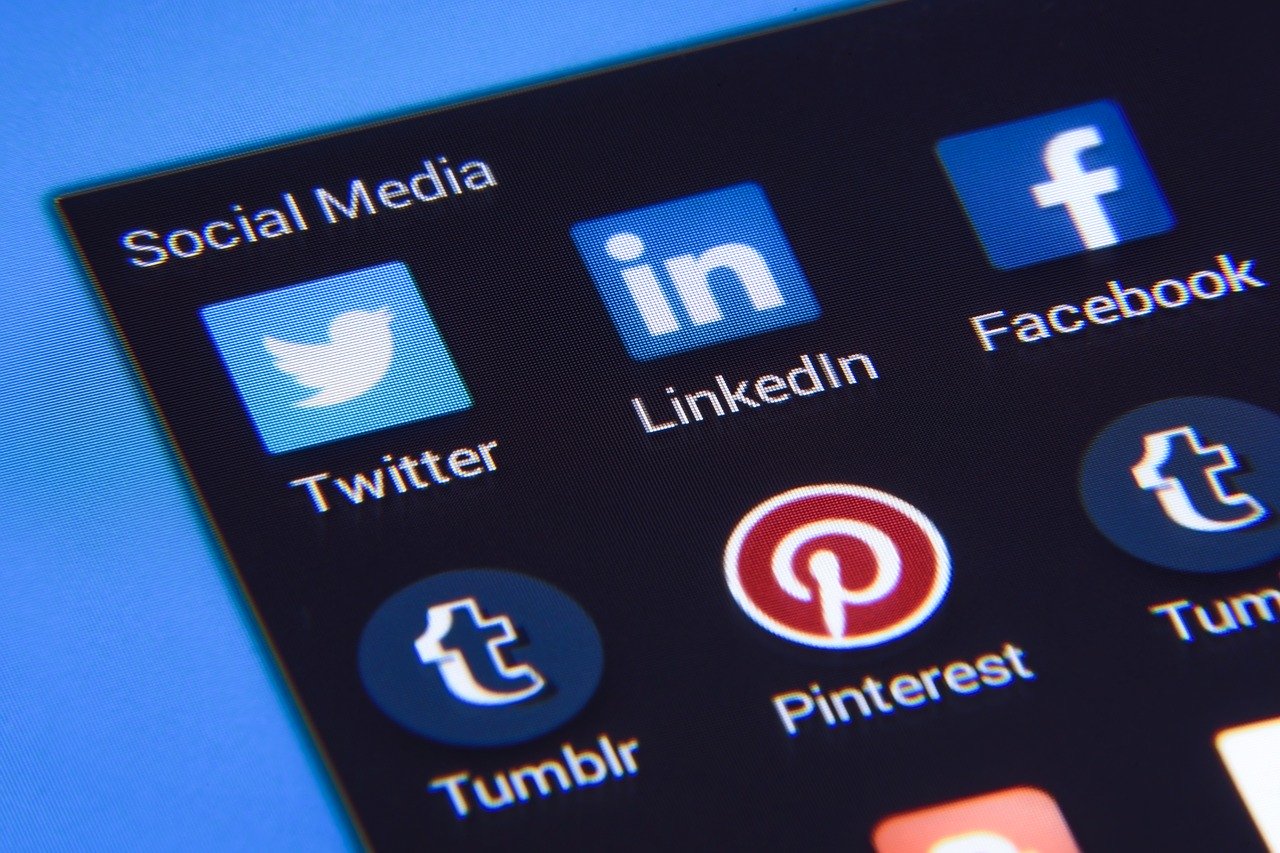 Türkiye'de sosyal medyada yeni dönem; sosyal medya düzenlemesi yasalaştı
