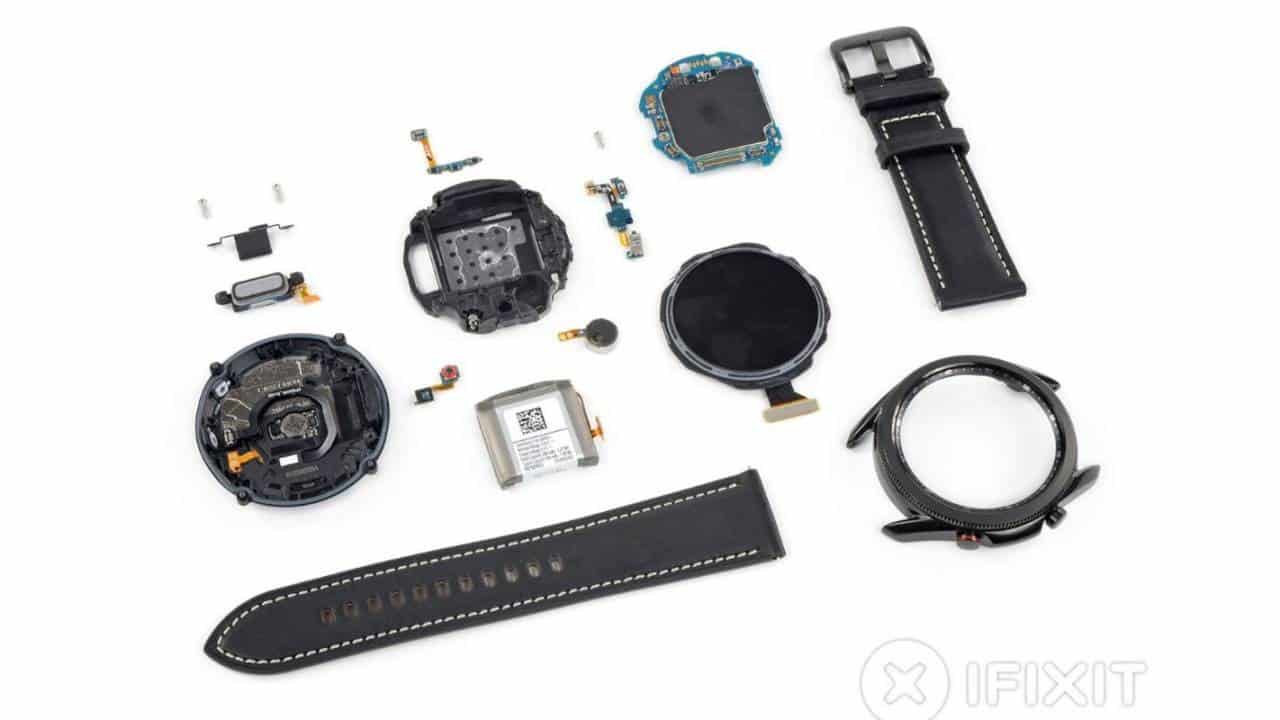 Samsung Galaxy Watch 3 parçalarına ayrıldı, tamiri çok zor değil