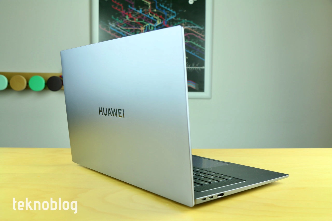 D16 huawei matebook Huawei MateBook