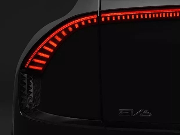 Kia EV6 elektrikli otomobilinin yeni fotoğraflarını paylaştı