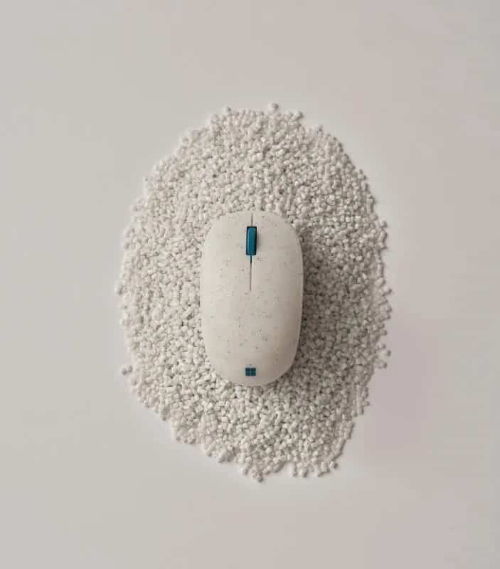 microsoft ocean plastic mouse