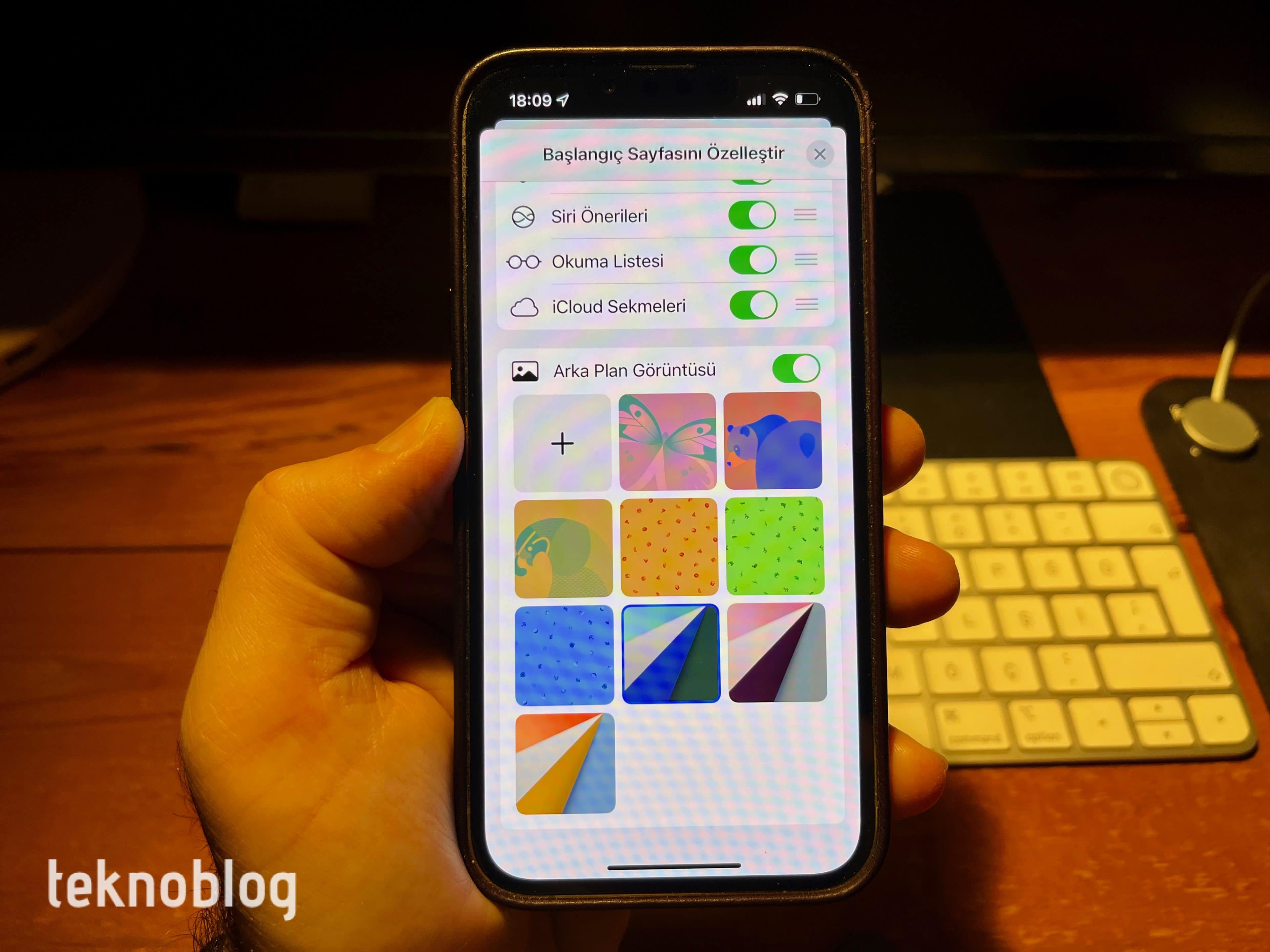 ios 15 safari başlangıç sayfası arka plan değiştirme