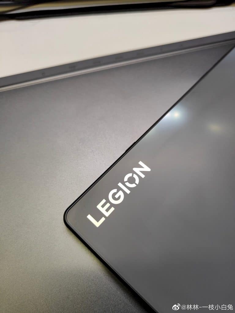Lenovo Legion Pad oyun tableti için ilk fotoğraflar geldi