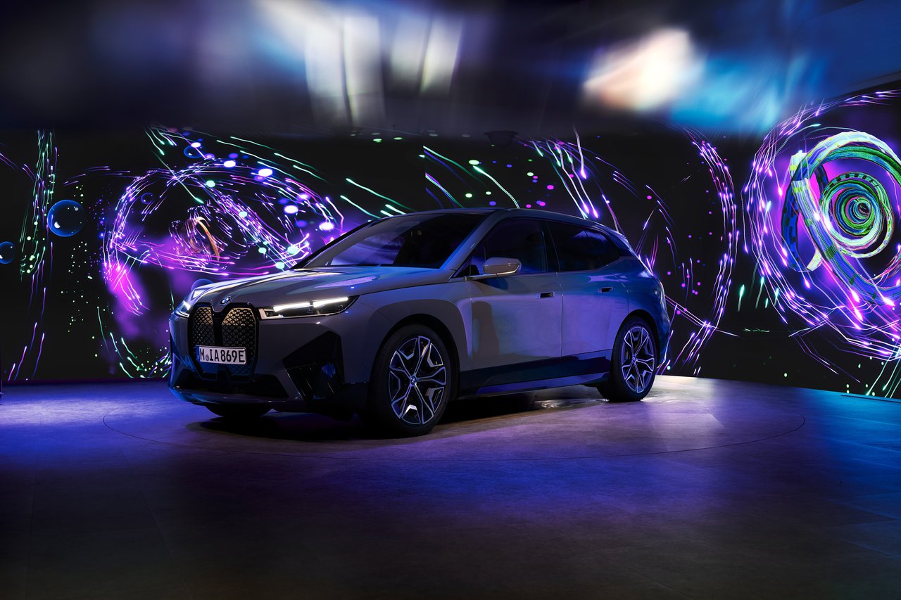 bmw digital art mode