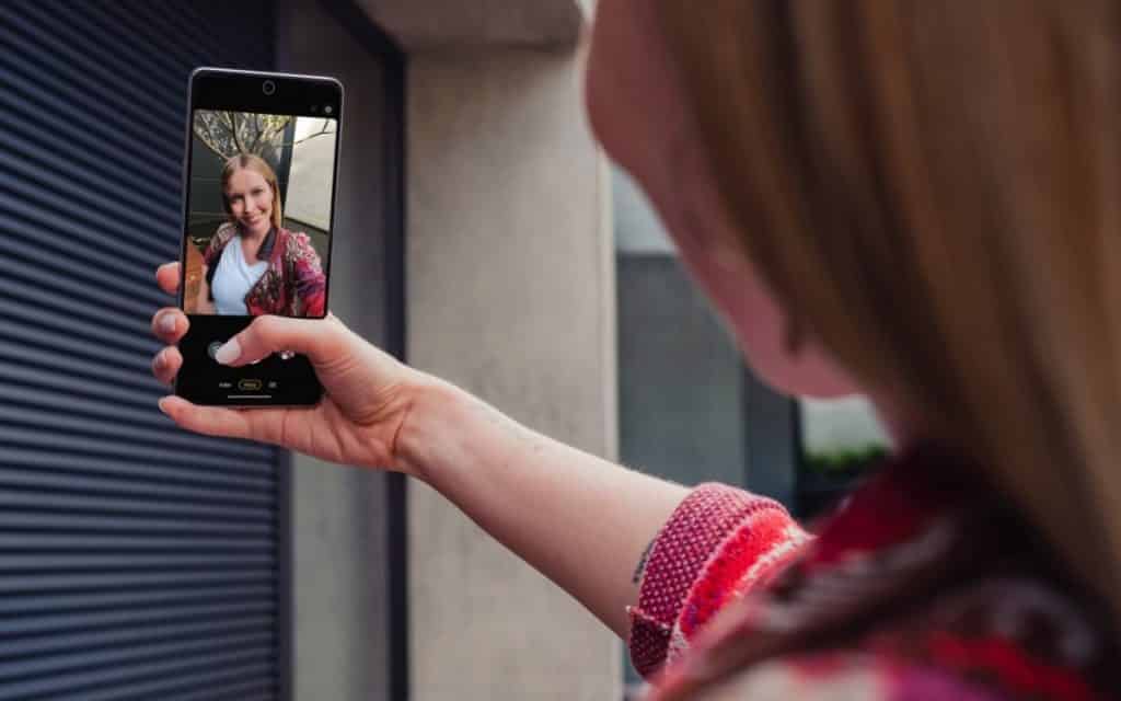 motorola edge 30 pro