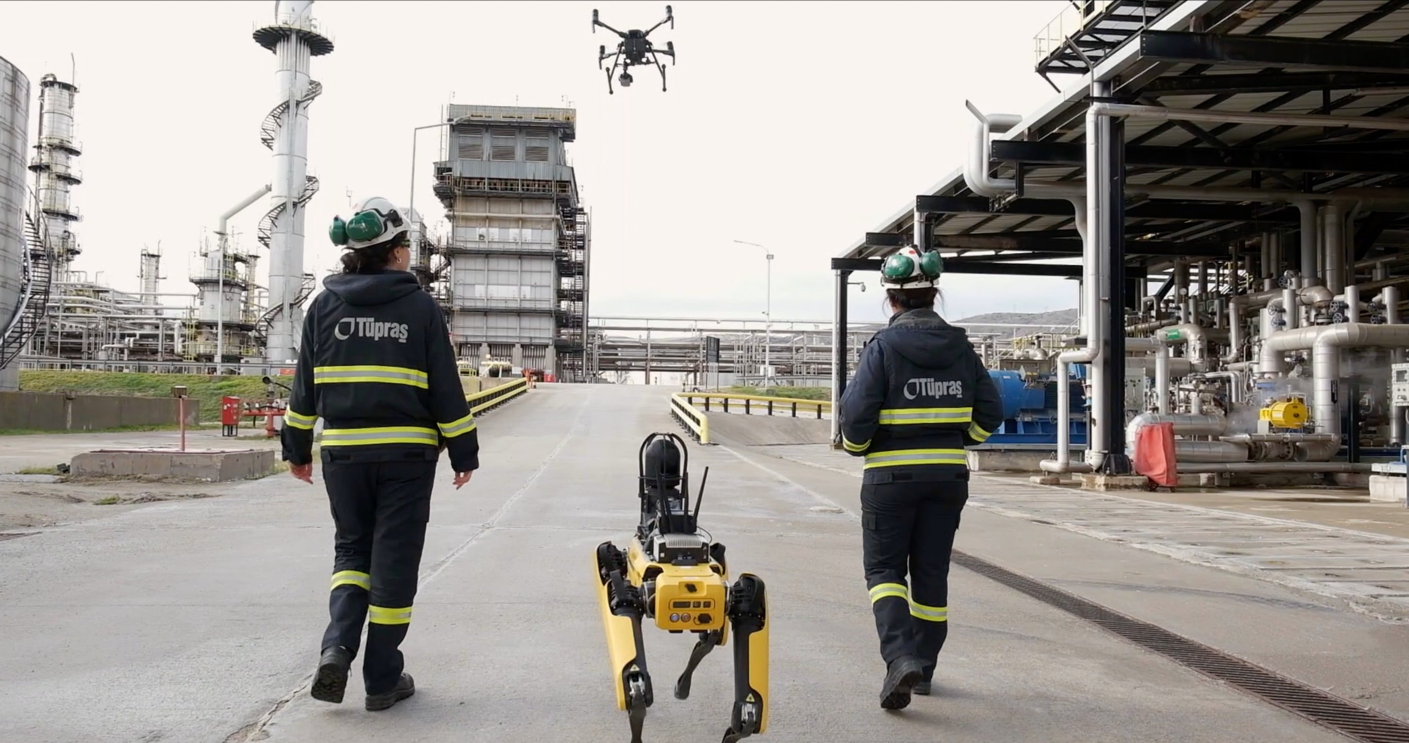 boston dynamics spot tüpraş