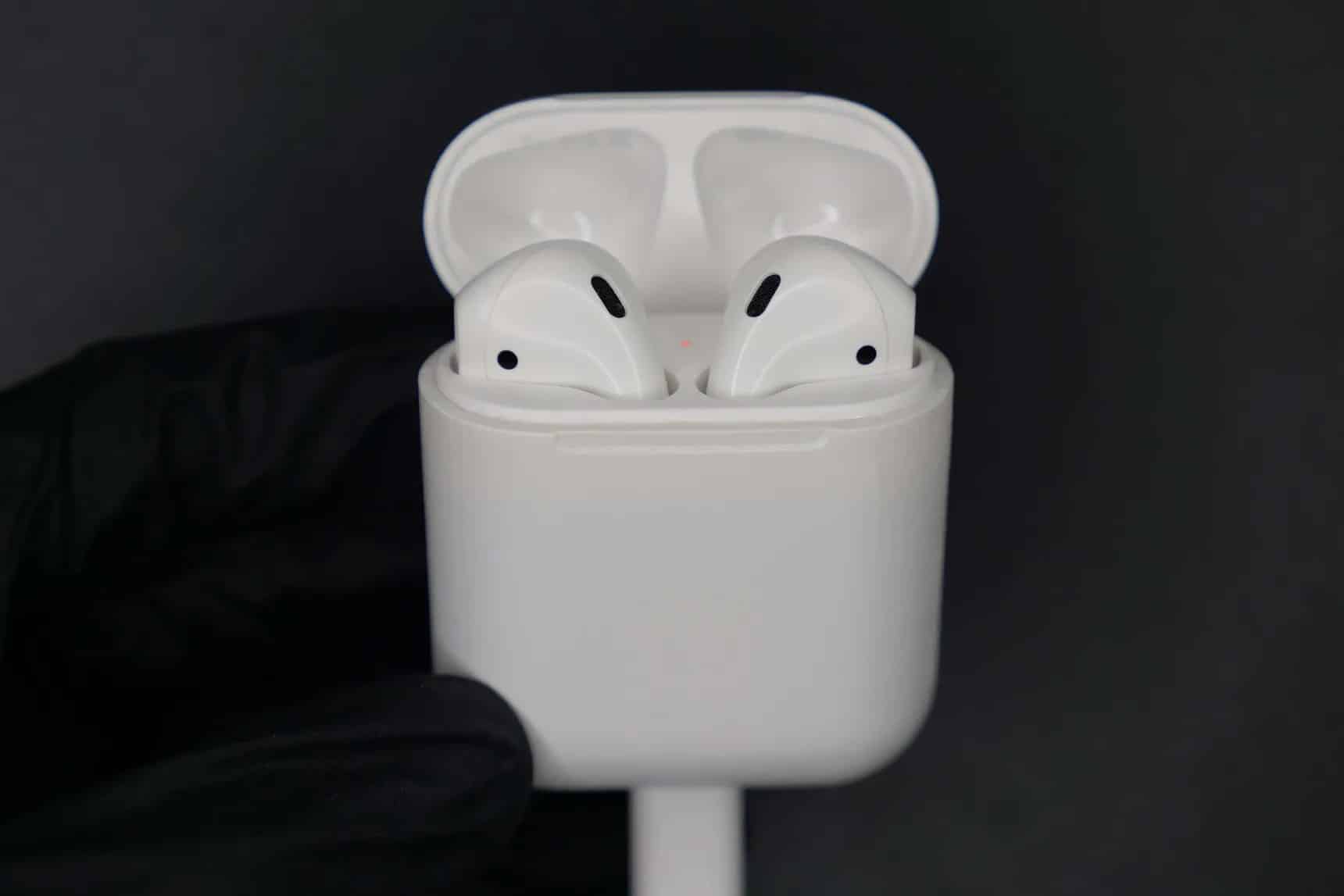 airpods usb-c