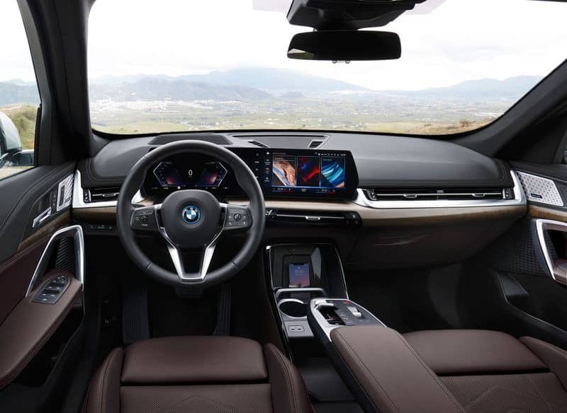 BMW iX1 ile tam elektrikli otomobil seçeneklerini artırıyor